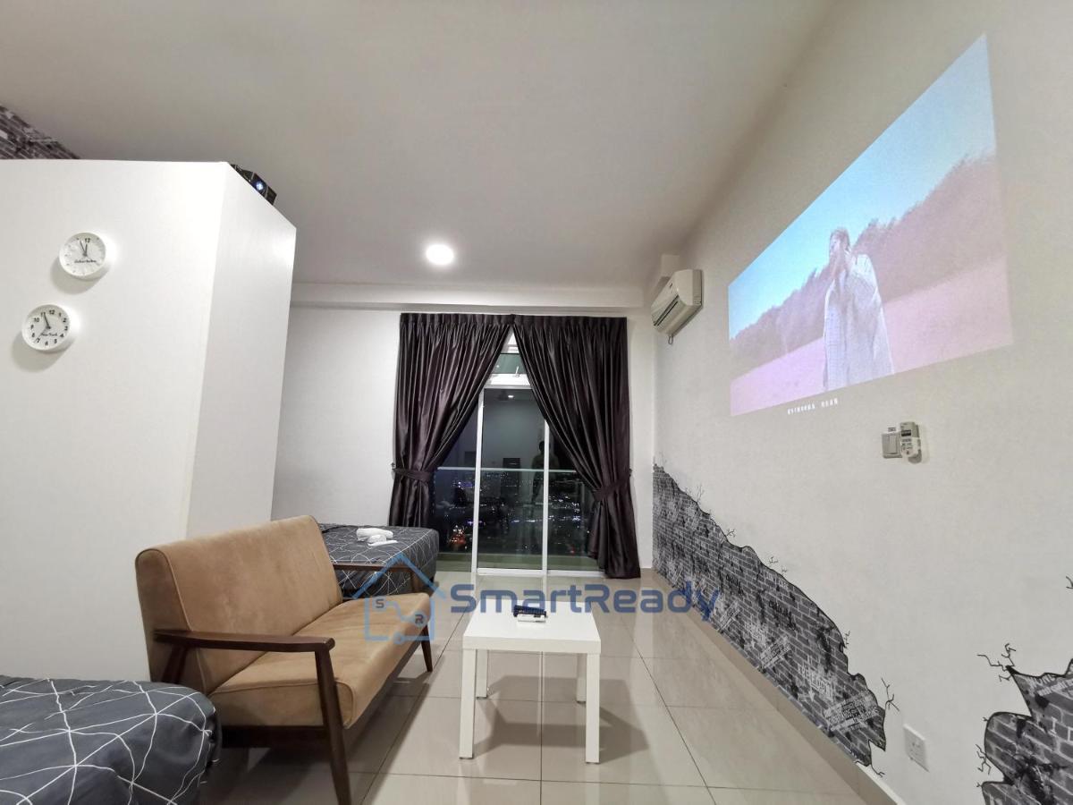 Twin Galaxy Suites By Sr Home Johor Bahru Bagian luar foto