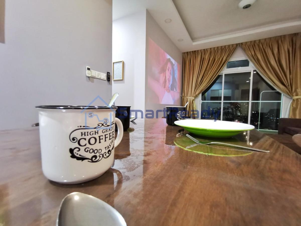 Twin Galaxy Suites By Sr Home Johor Bahru Bagian luar foto