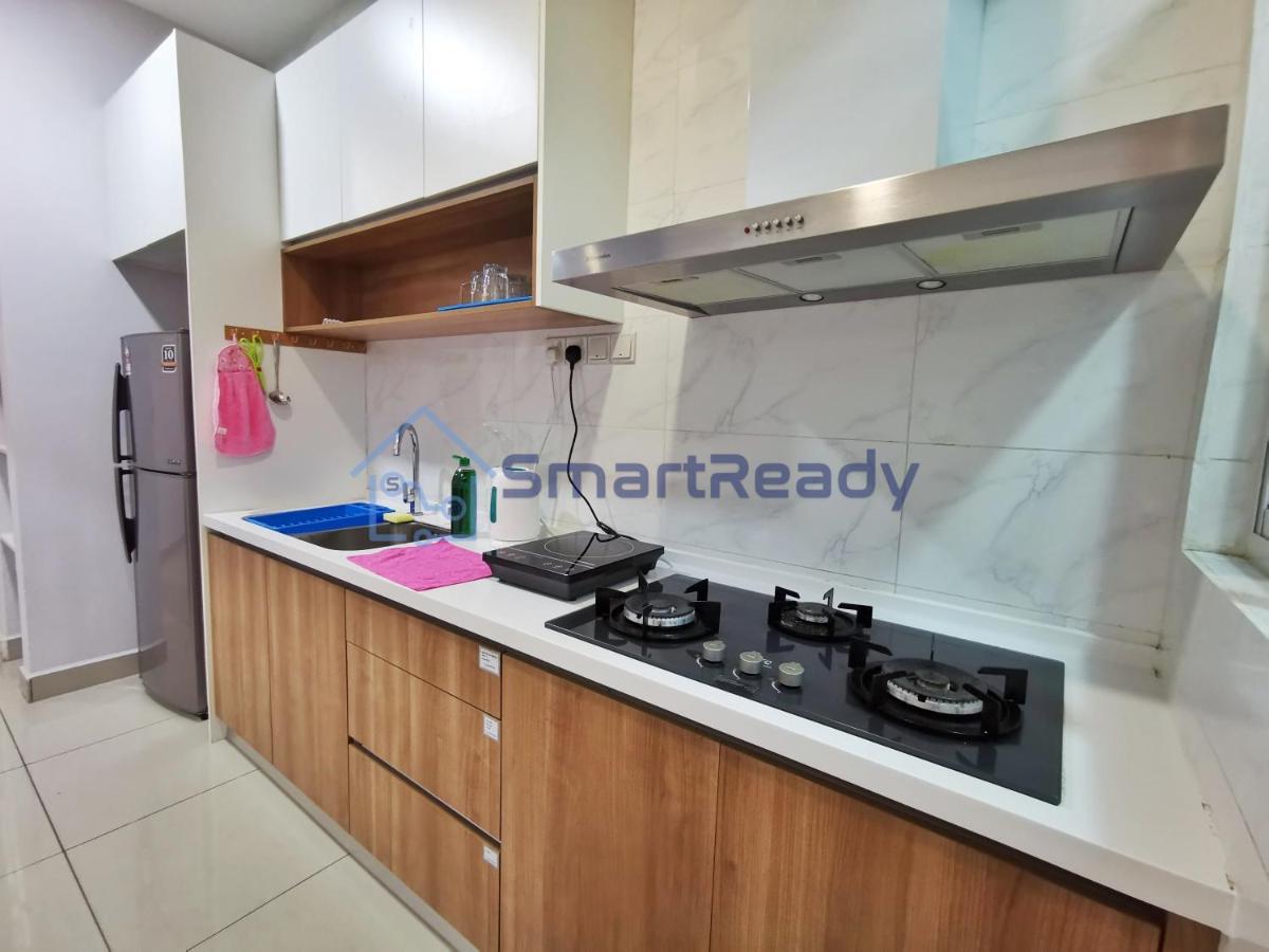 Twin Galaxy Suites By Sr Home Johor Bahru Bagian luar foto