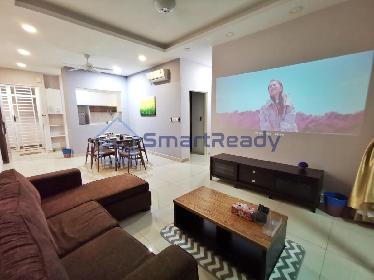 Twin Galaxy Suites By Sr Home Johor Bahru Bagian luar foto
