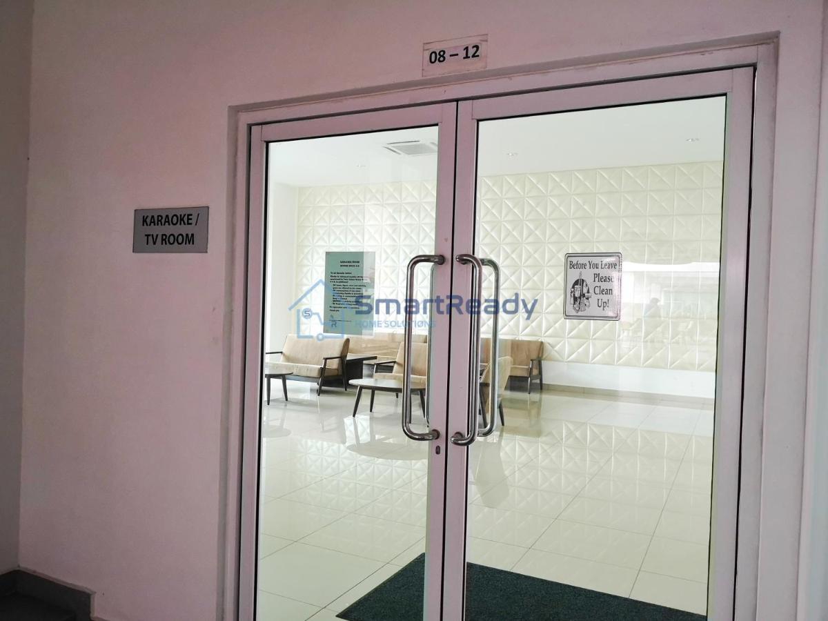Twin Galaxy Suites By Sr Home Johor Bahru Bagian luar foto