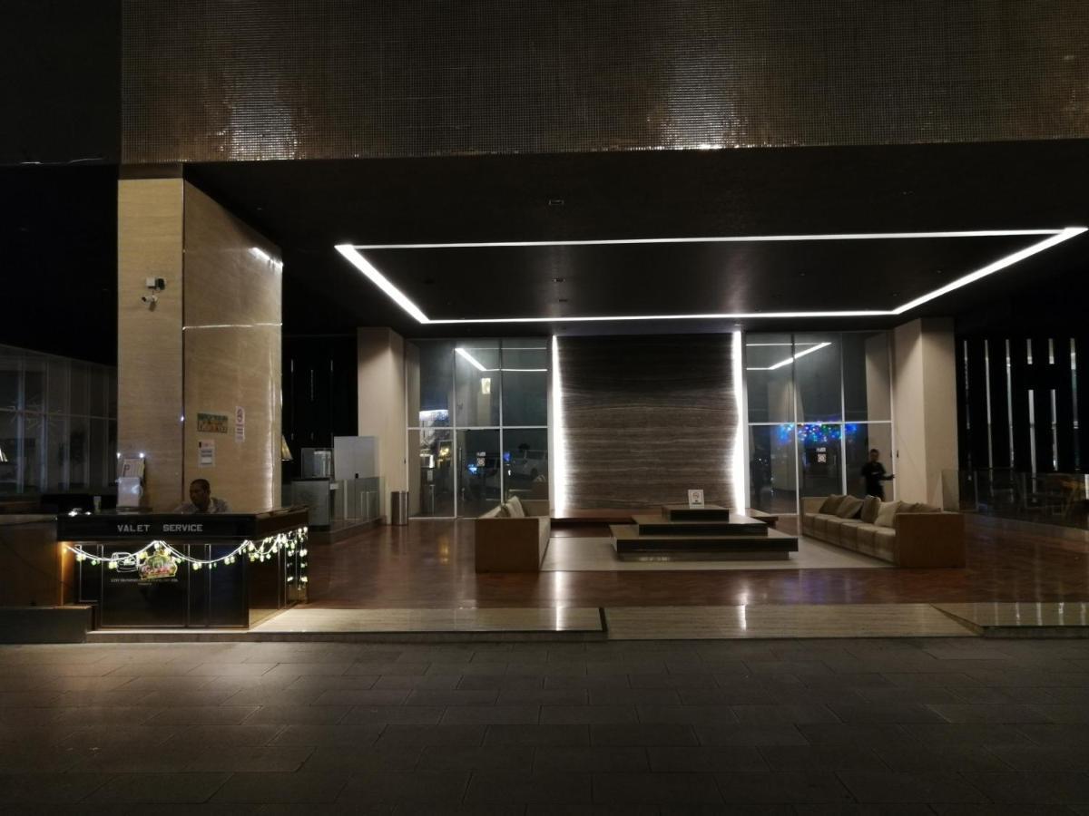 Twin Galaxy Suites By Sr Home Johor Bahru Bagian luar foto
